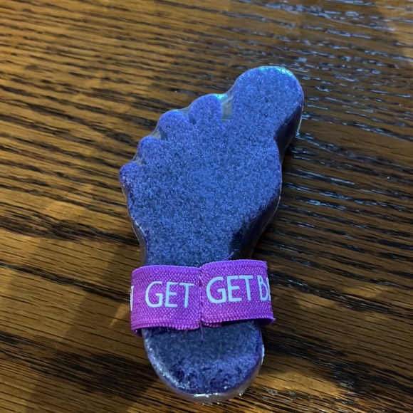 $2 Add-On New Sealed Foot Scrubber Get Barefoot Purple Pedicure Pumice Exfoliate - Picture 2 of 2